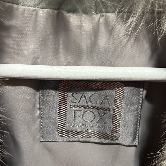 Saga Fox Fur Wite Gray Medium - Picture 8 of 11